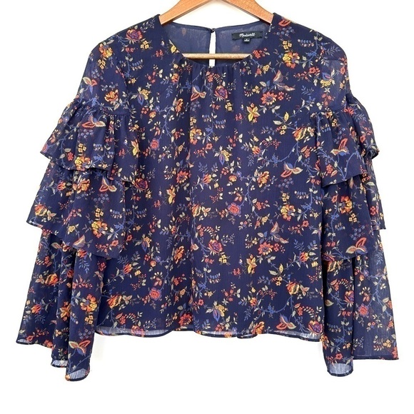 Madewell top with ruffled bell sleeves, crew  neck, straight cut & loose - Picture 2 of 13